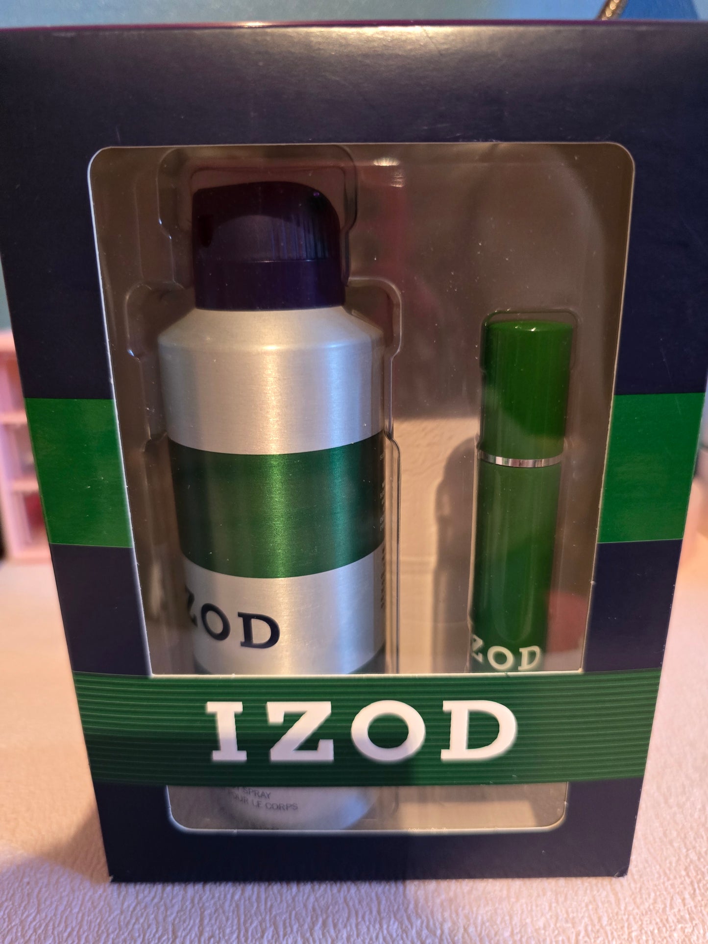 Izod aerosol y perfume hombre