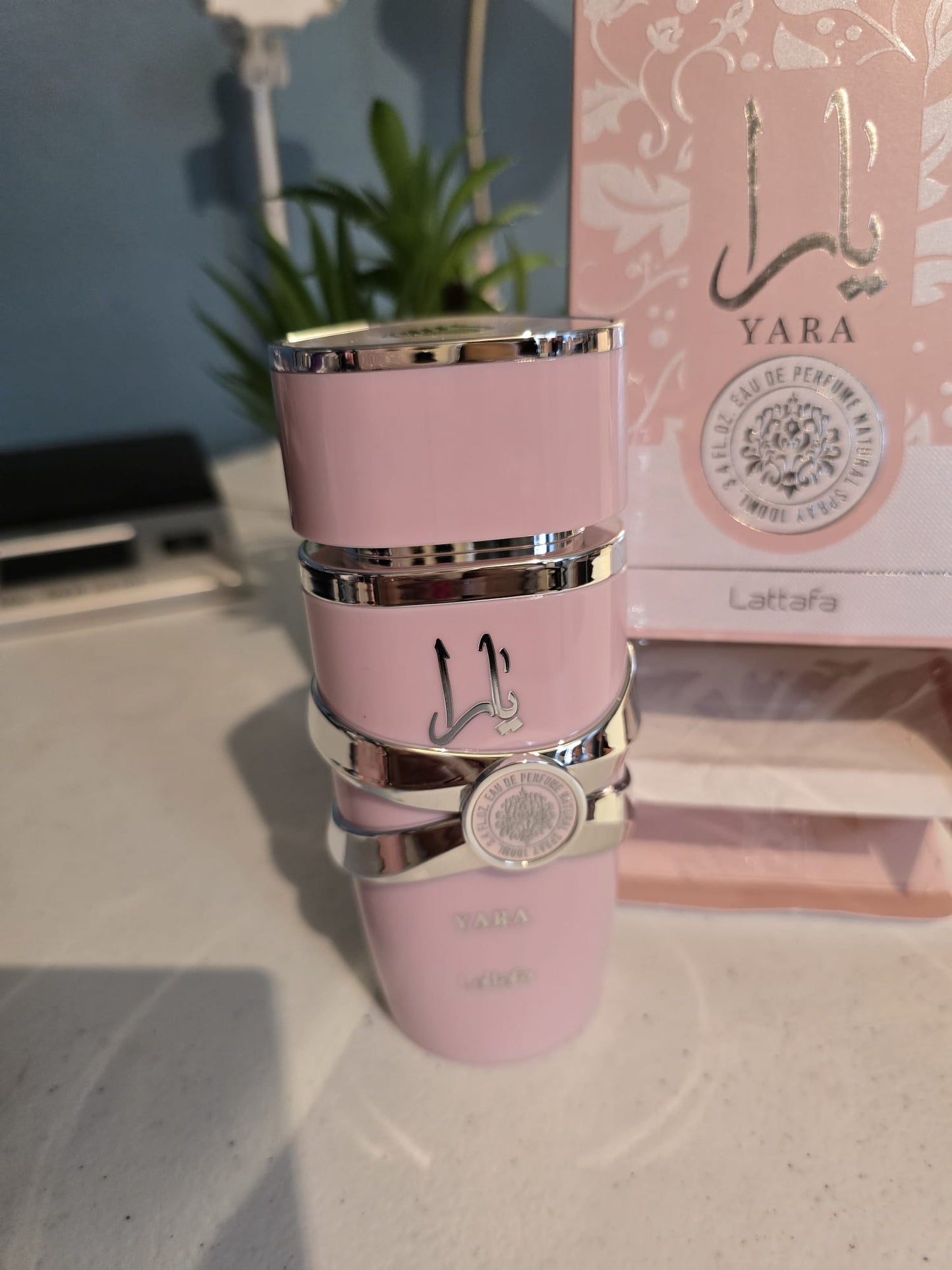 Perfume yara rose