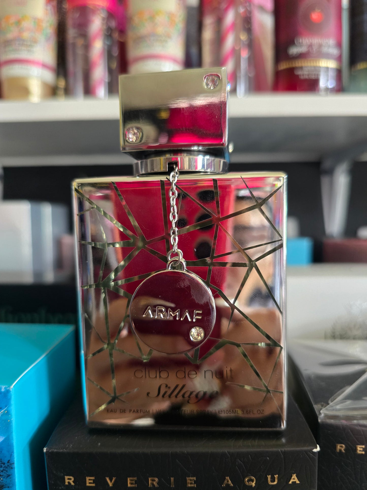 Club de nuit sillage