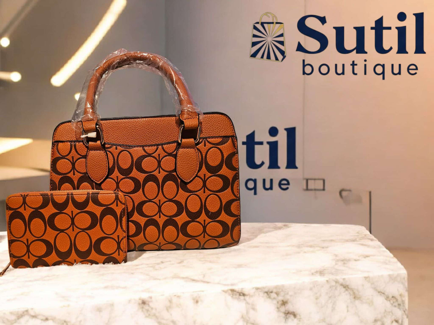 Cartera mediana con wallet